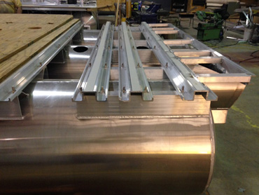 Construction of Bahamas Pontoon Boats
