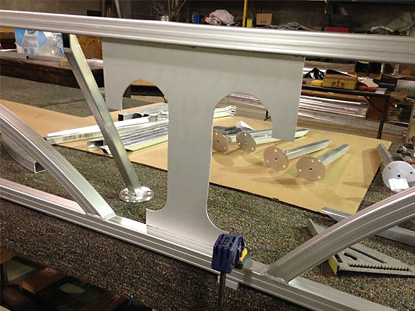 Construction of Bahamas Pontoon Boats