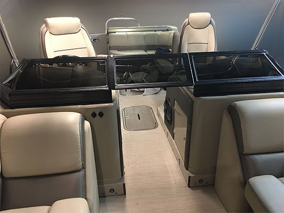 Bahamas Pontoon Model 270